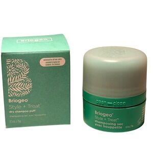 Briogeo Style + Treat Dry Shampoo Puff For All Hair Colors (0.5 Oz) Root Refresh